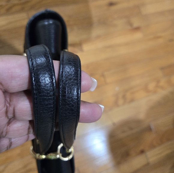 MCM BLACK LEATHER TOTE/HAND BAG-AUTHENTIC - Picture 8 of 8